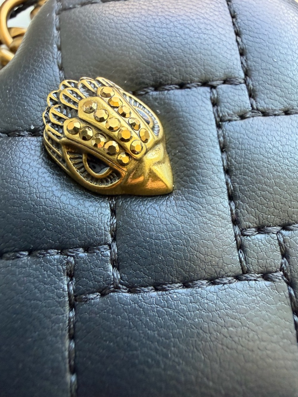 Kurt Geiger ⭐️NWT⭐️ Black Heart Quilted Bag Charm/Key Ring with Mirror - Picture 3 of 4